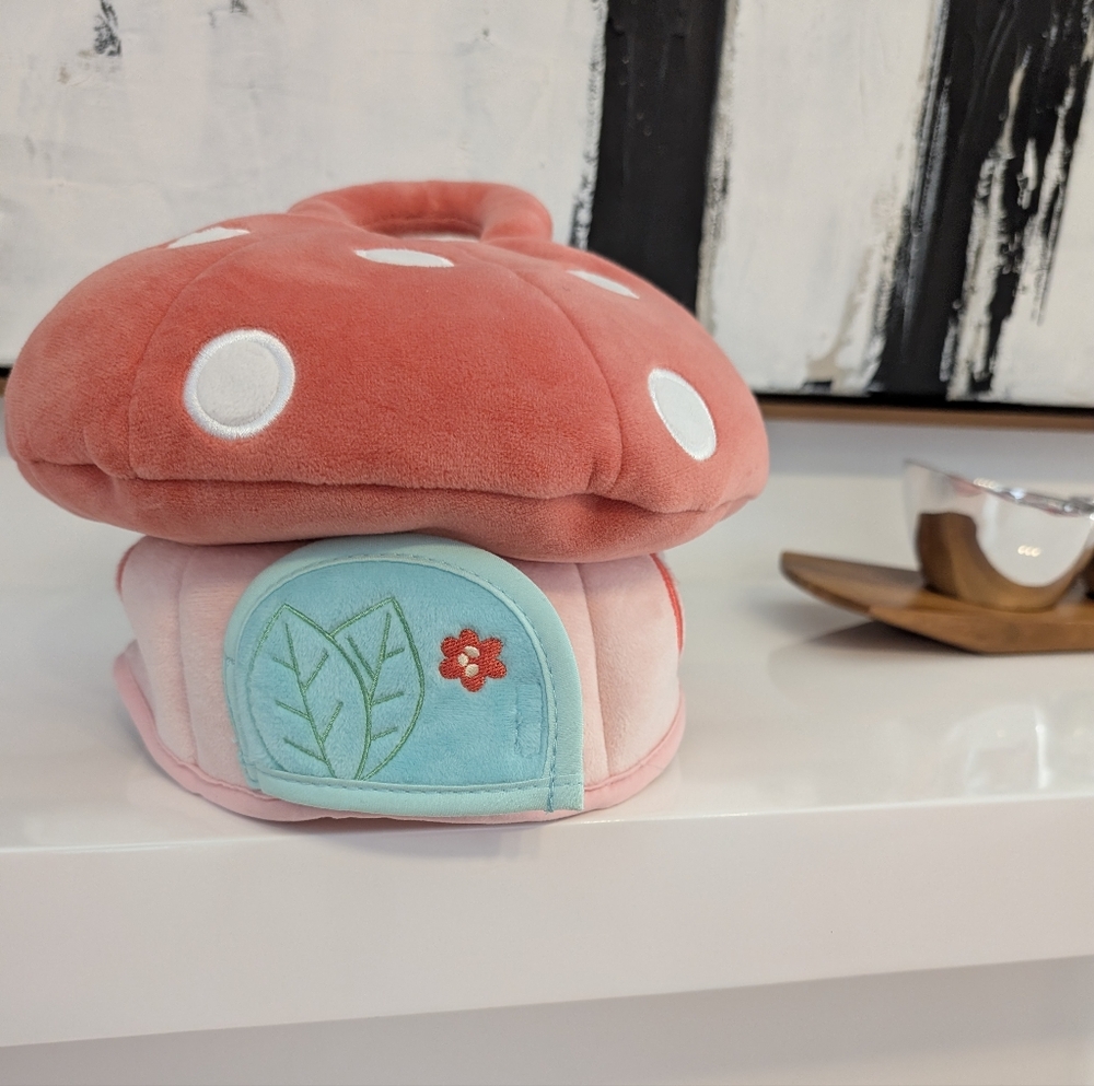 Lambs & Ivy Interactive Plush Mushroom House- House Only.